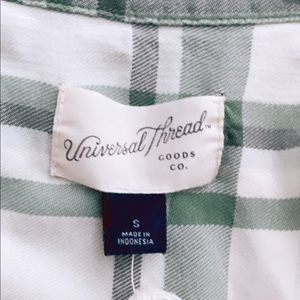 Green plaid button up Top